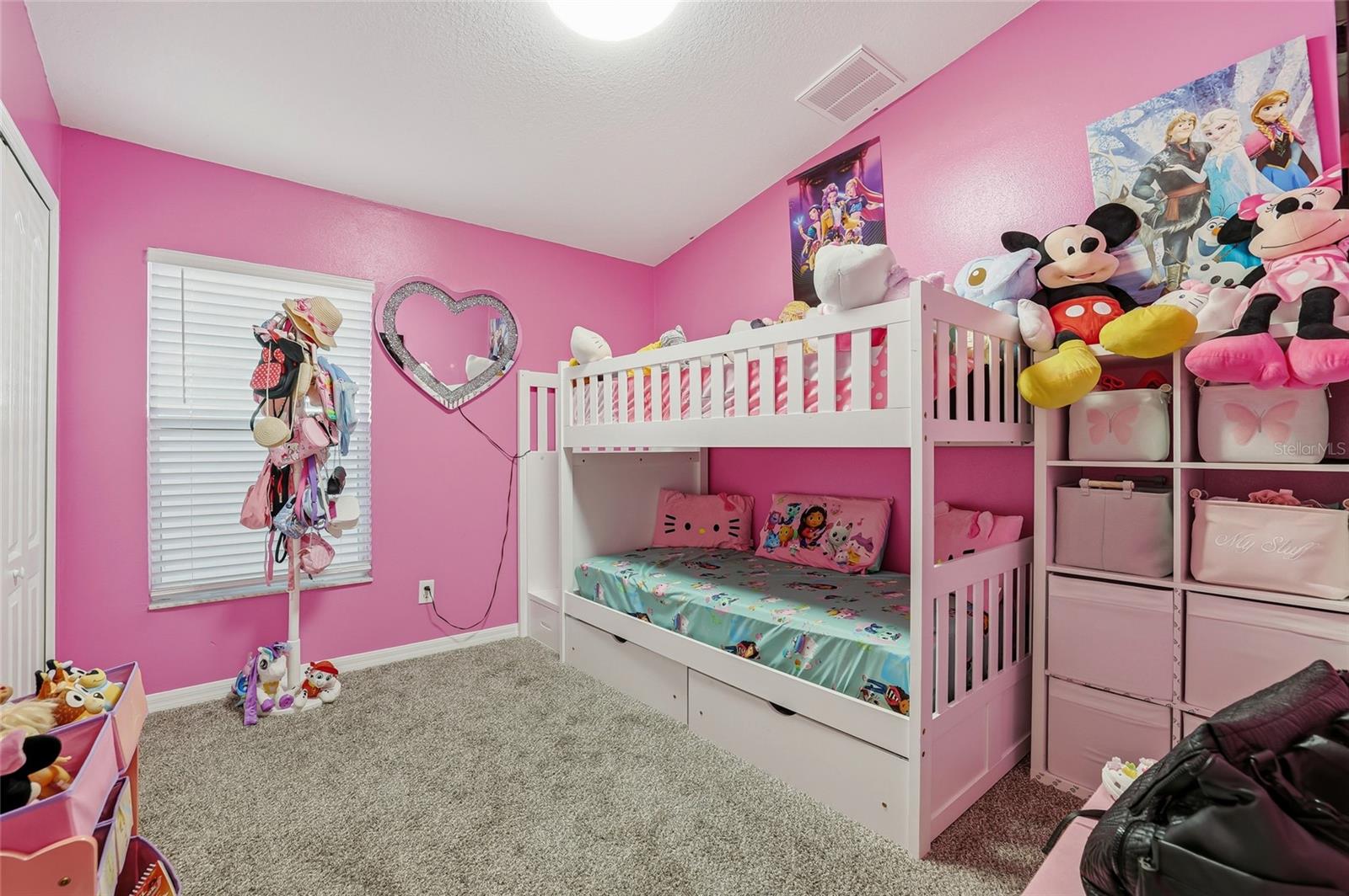 MEADOW POINTE 4 PRCL J - Residential