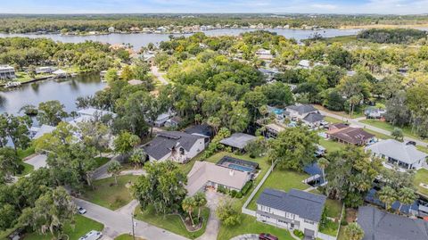 A home in CRYSTAL RIVER