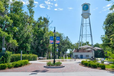 A home in CRYSTAL RIVER