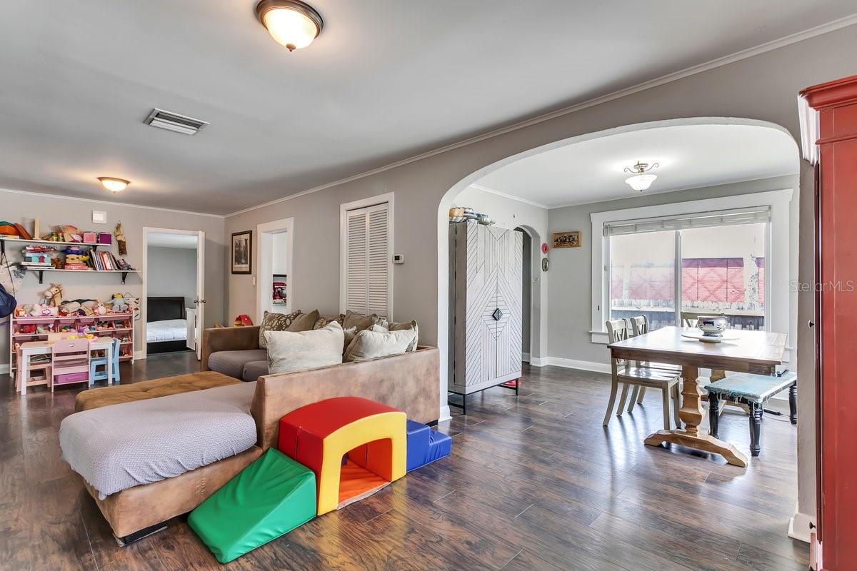 ORANGEDALE PARK - Residential