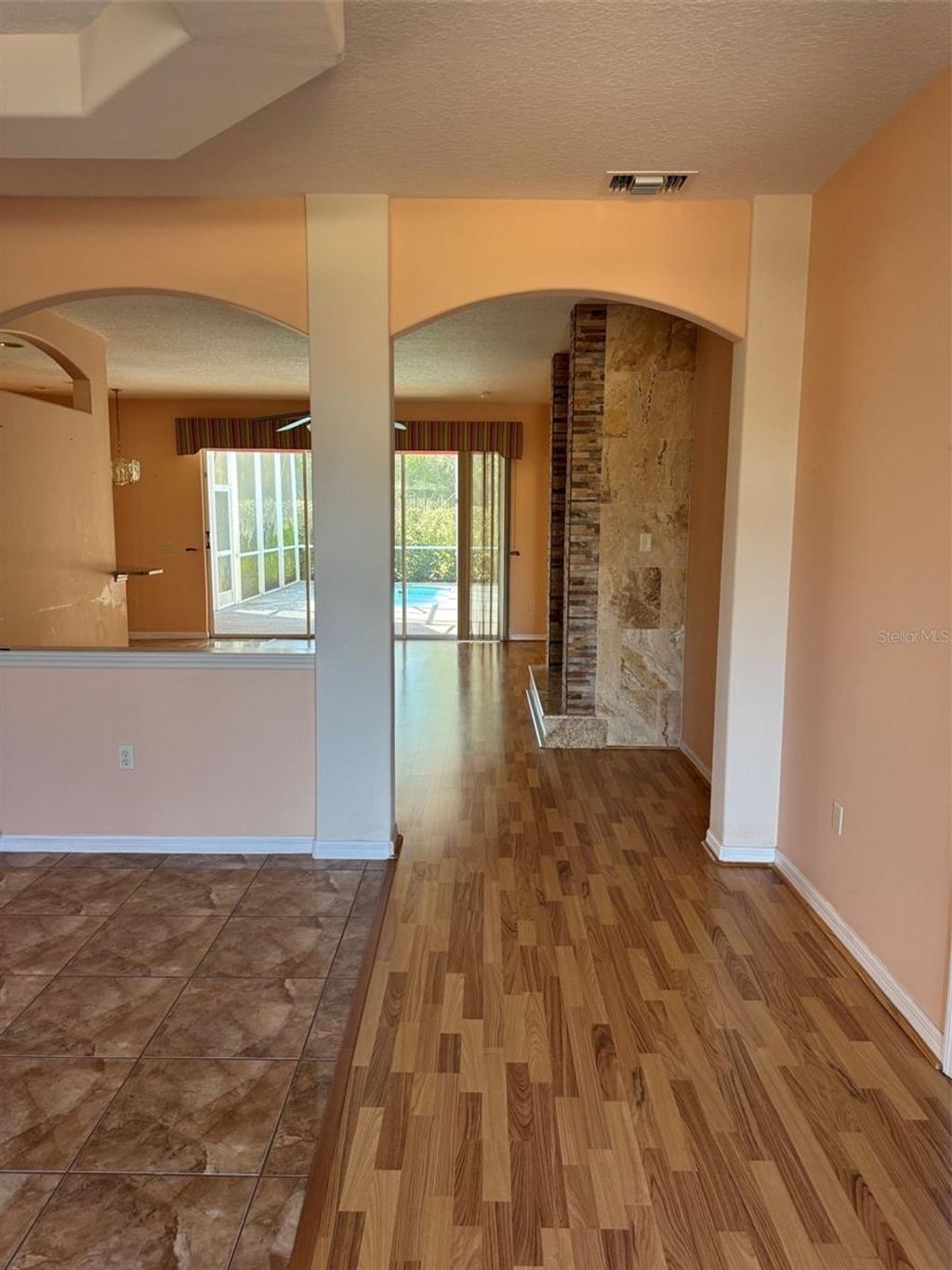 Photo of 15296 SW 15th Terrace Road, Ocala, FL 34473 (MLS # G5107598)