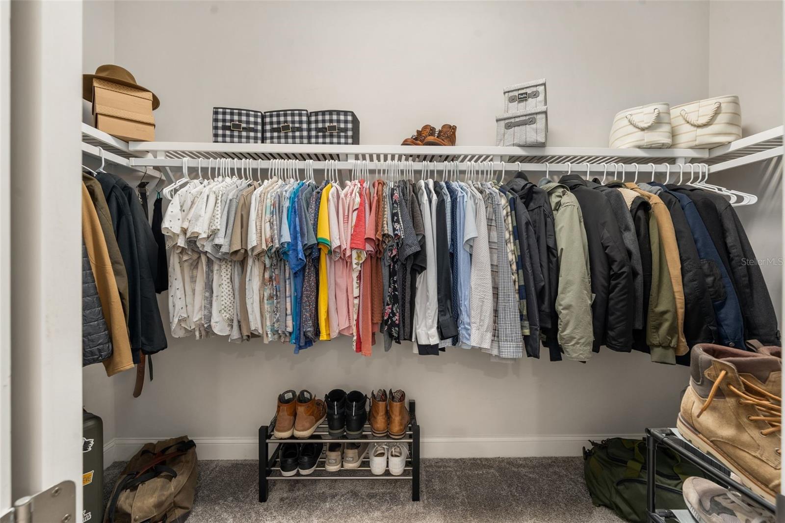 OAKMONT PH 2 PB 32 PG 30 - Residential