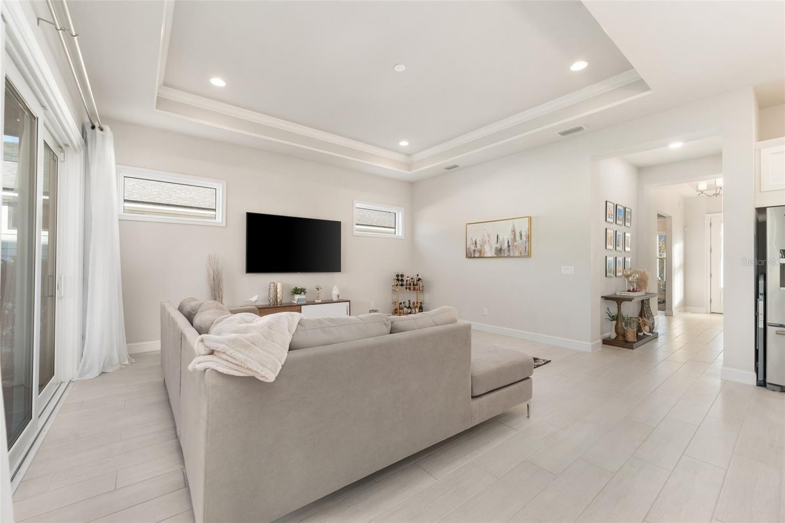 OAKMONT PH 2 PB 32 PG 30 - Residential