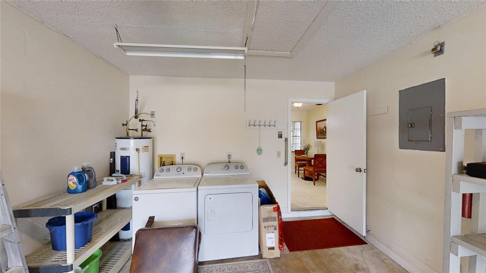 ON TOP OF THE WORLD - Residential Lease