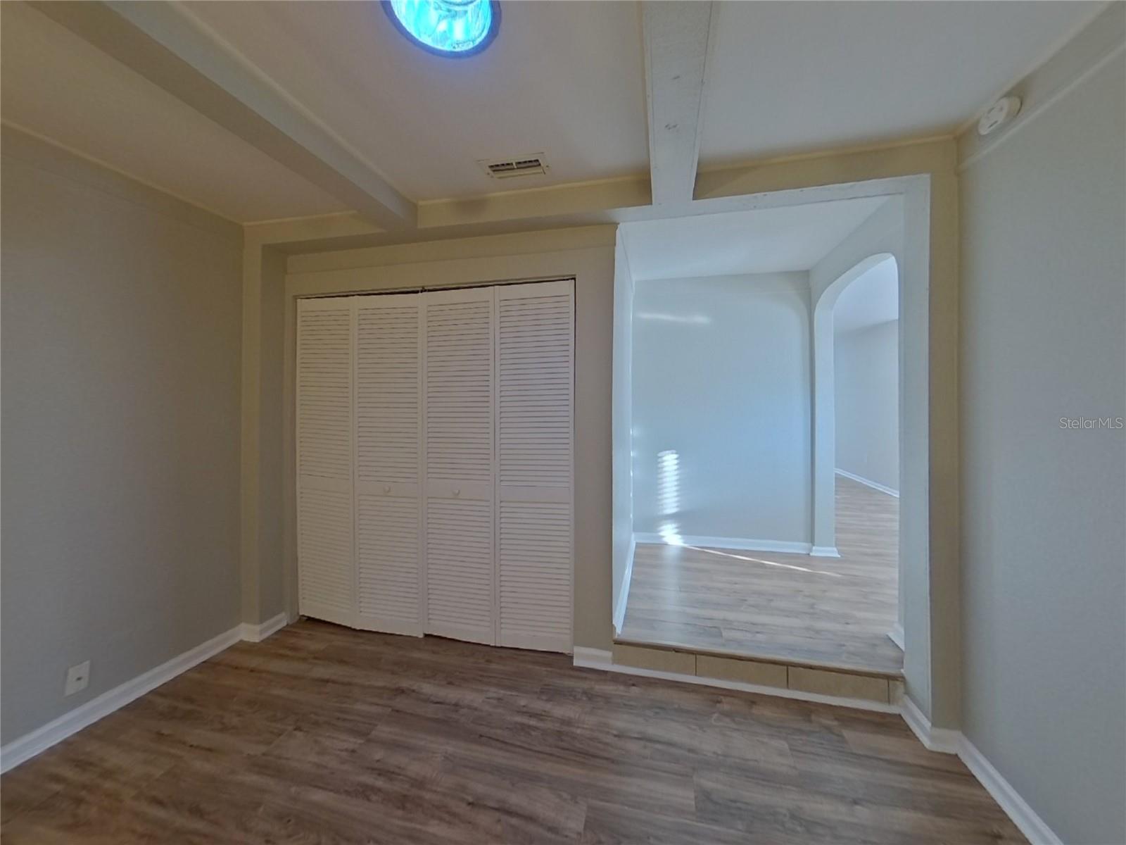 AVON DALE - Residential Lease