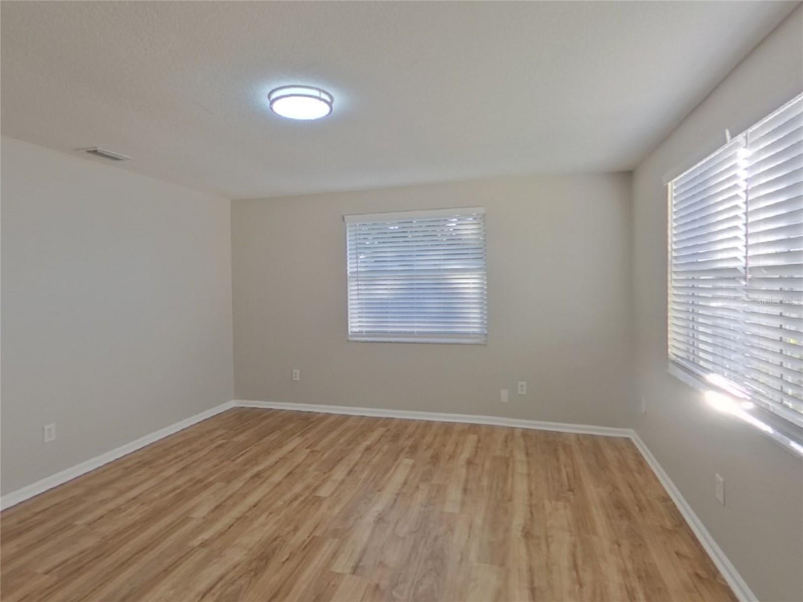 AVON DALE - Residential Lease