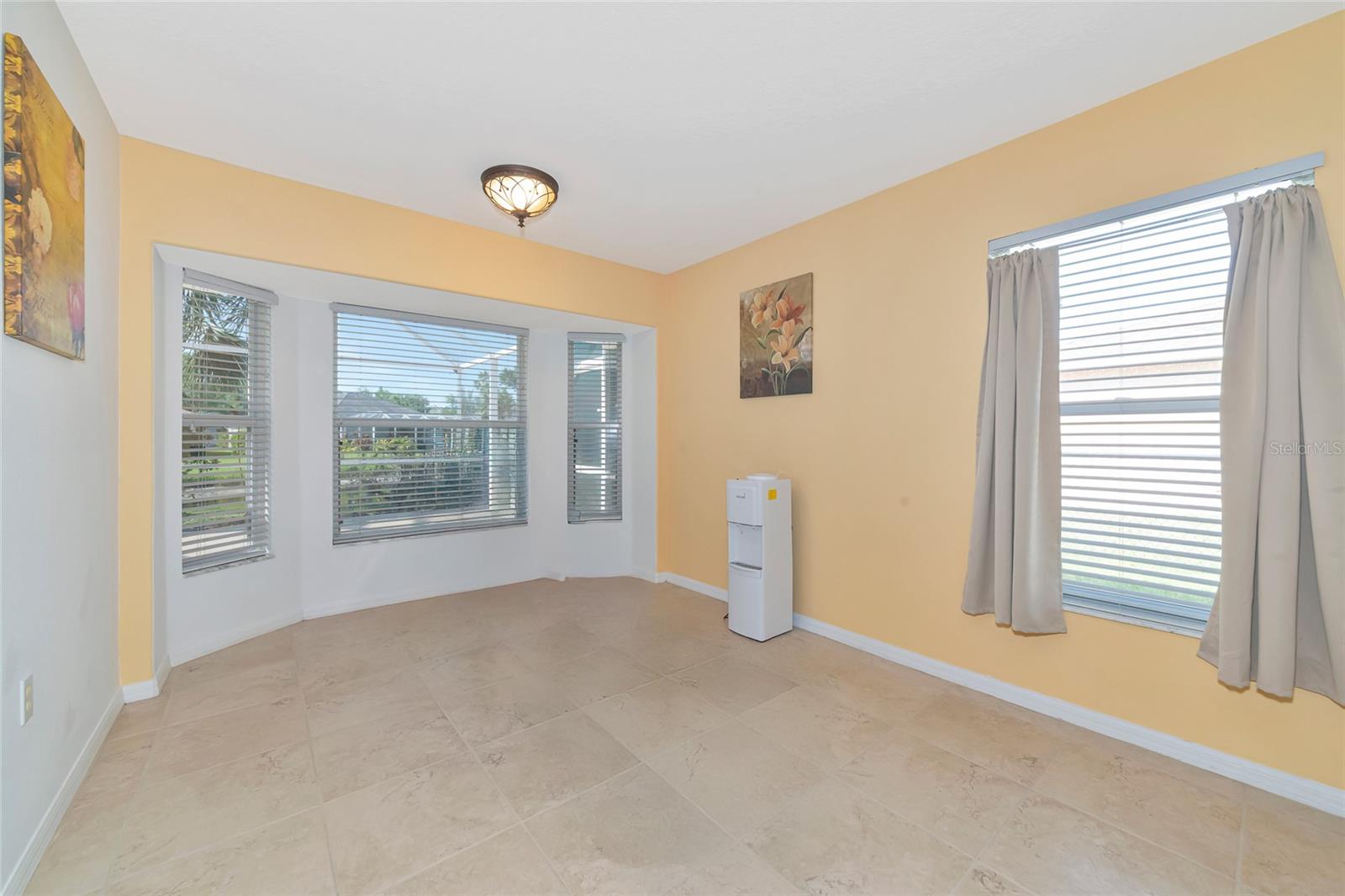 REGAL OAKS - Residential