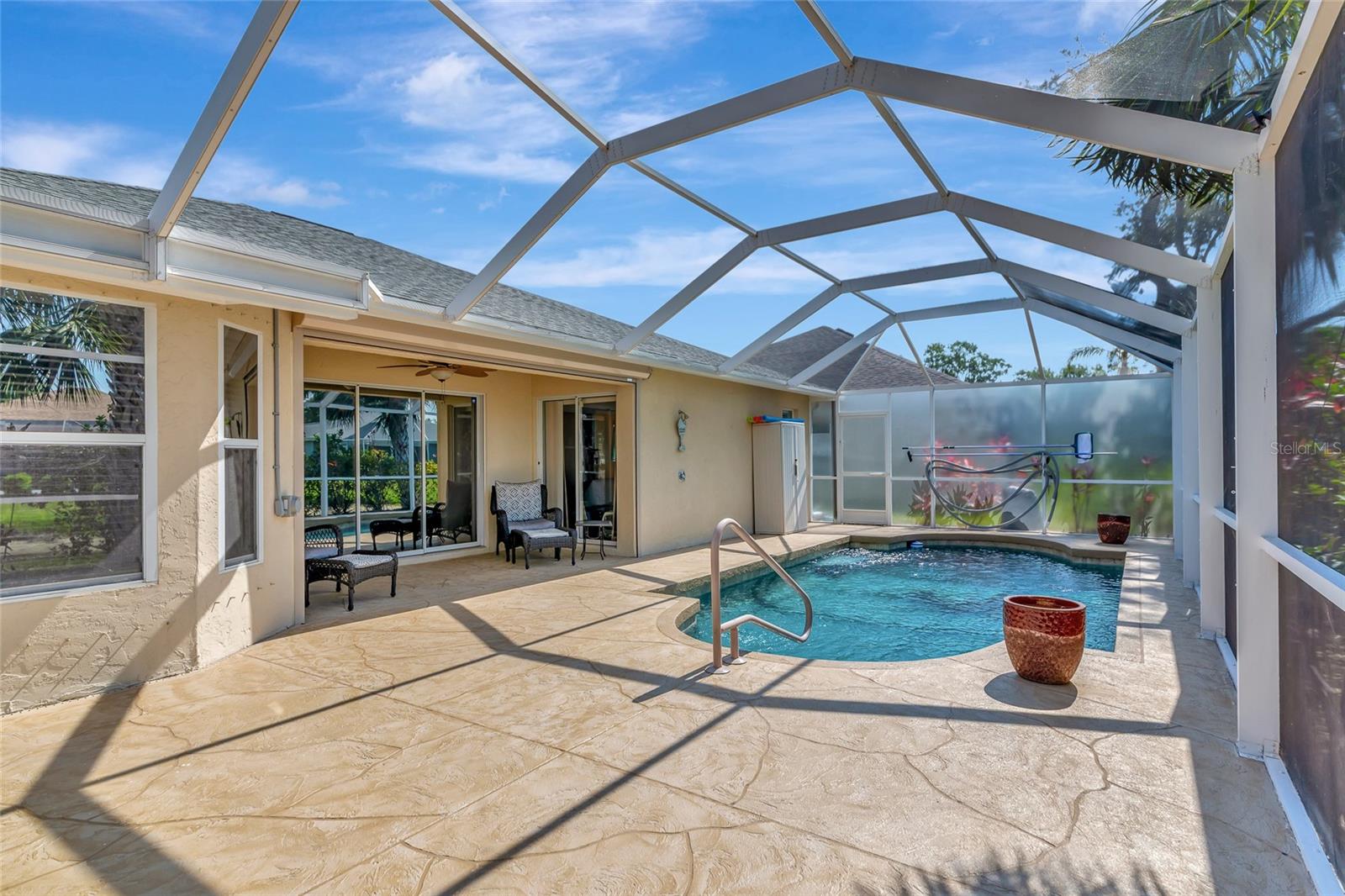 REGAL OAKS - Residential