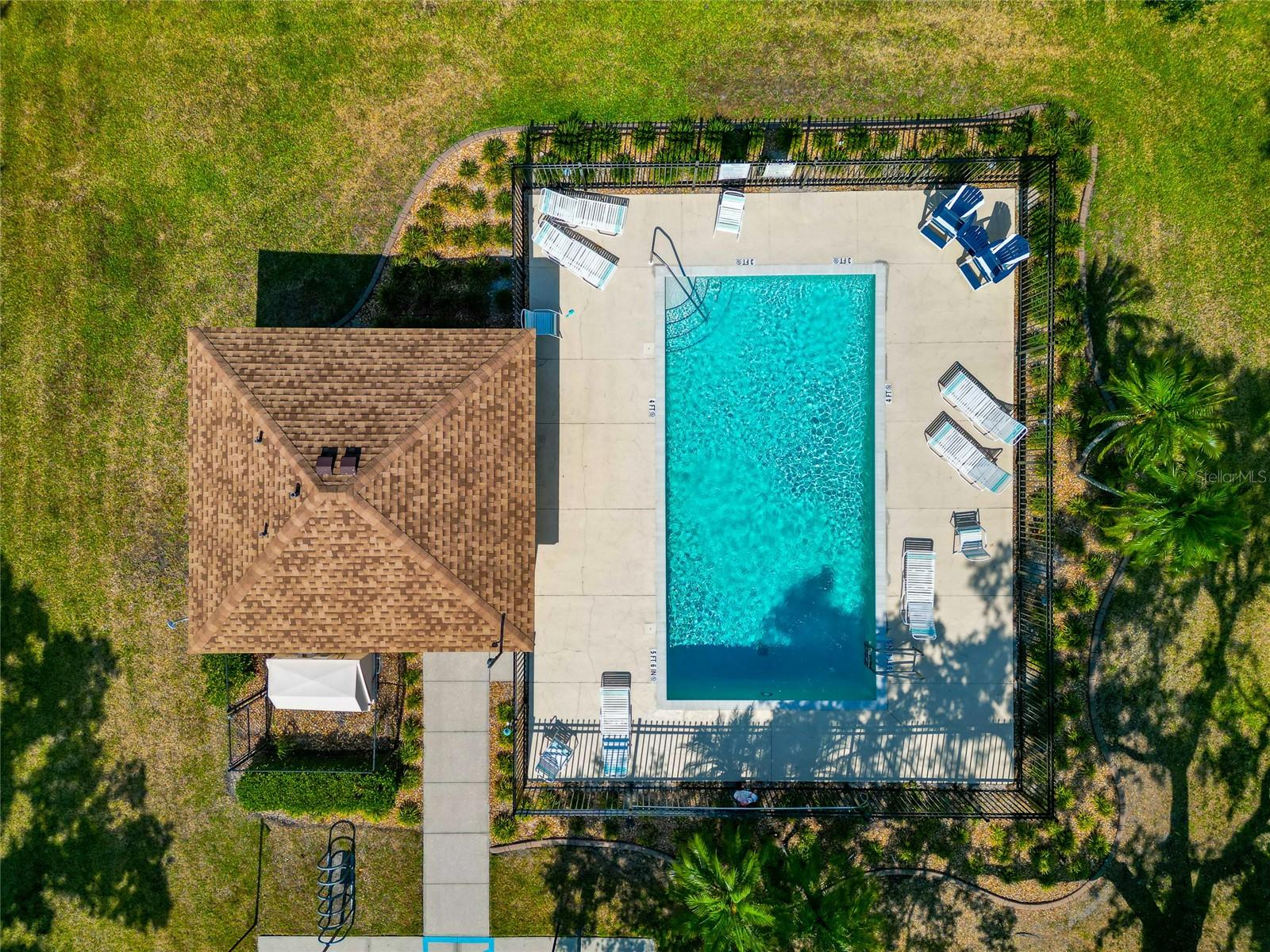 REGAL OAKS - Residential