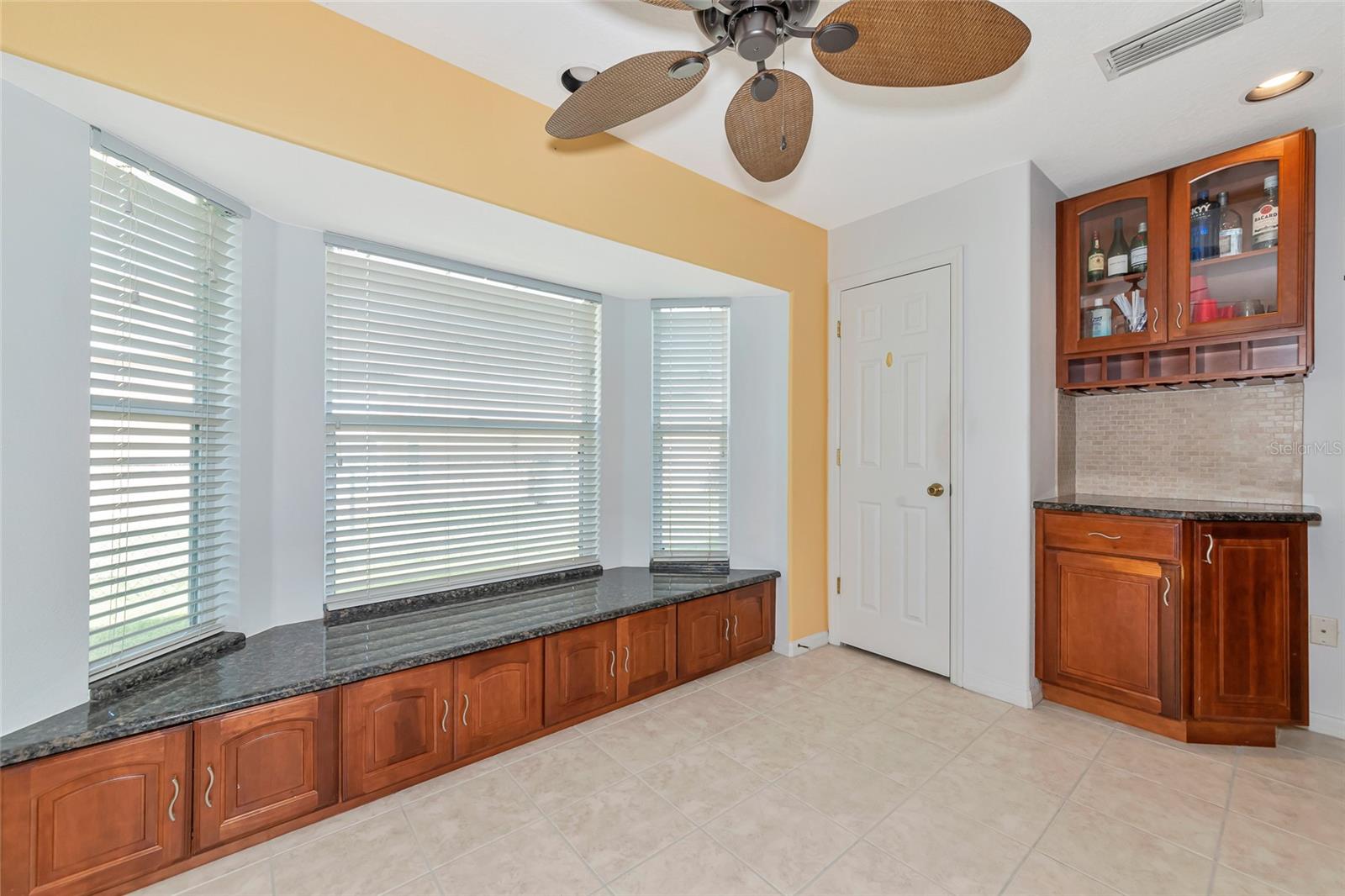 REGAL OAKS - Residential