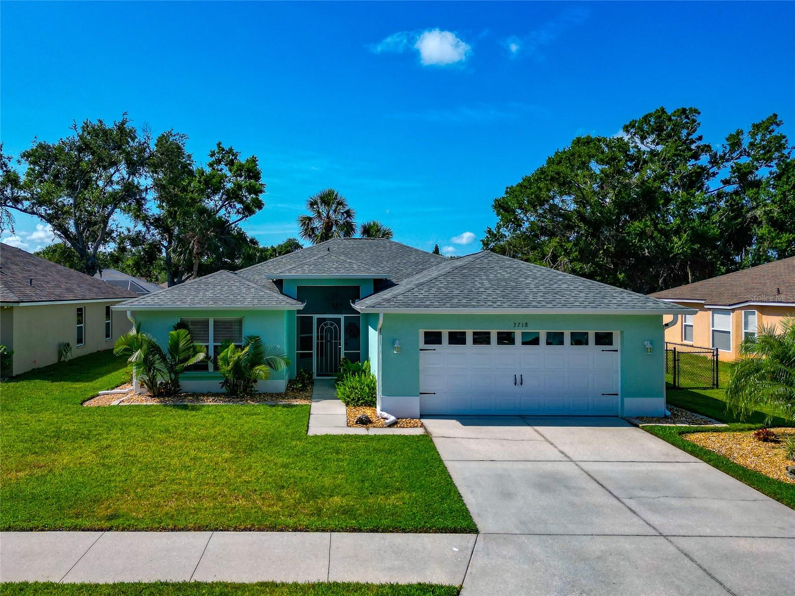 REGAL OAKS - Residential