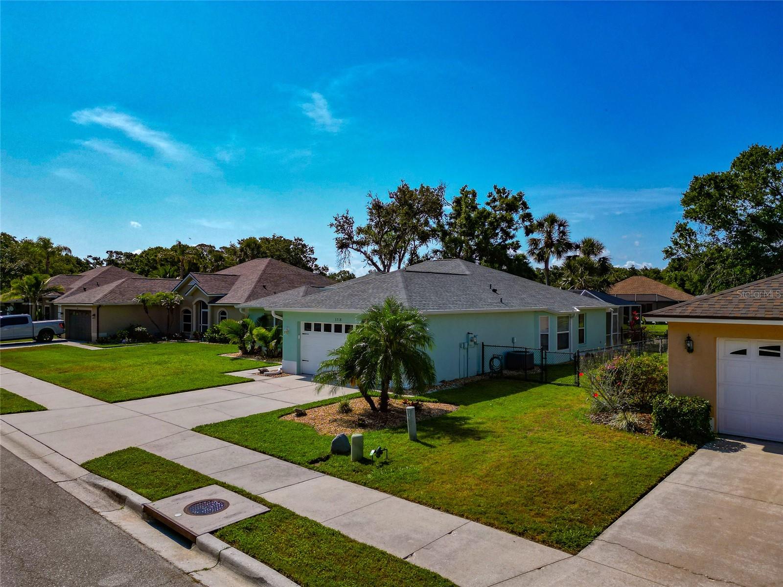 REGAL OAKS - Residential