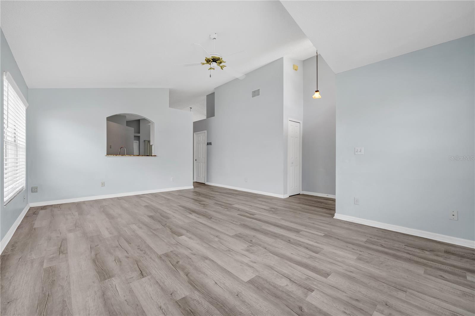 515 LAKE DAVENPORT BOULEVARD