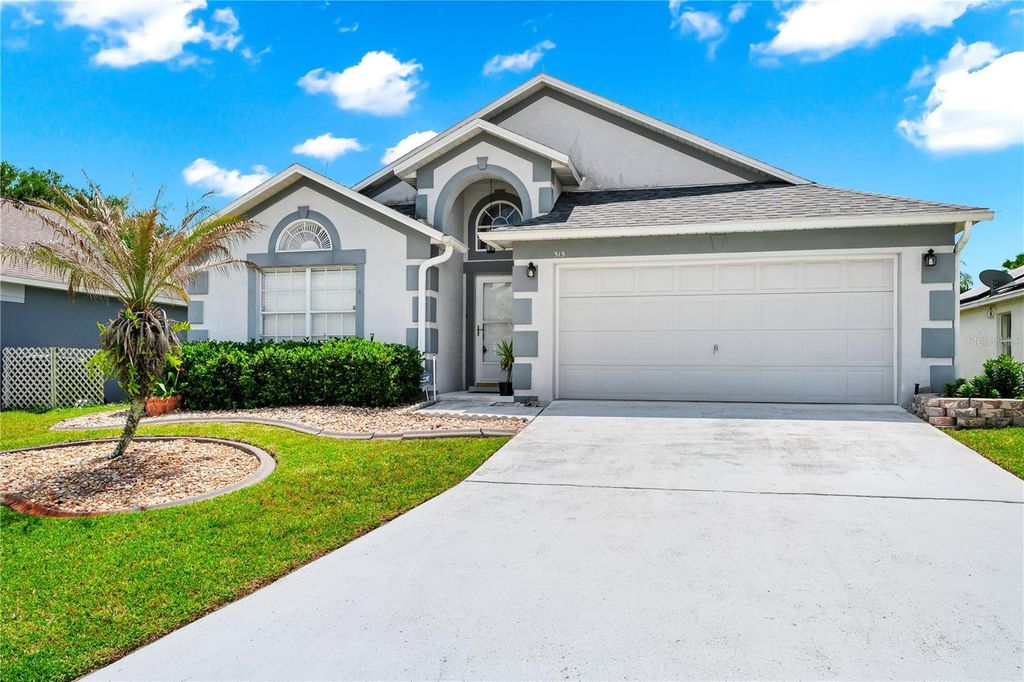 Photo of 515 Lake Davenport Boulevard, Davenport, FL 33897 (MLS # S5148532)