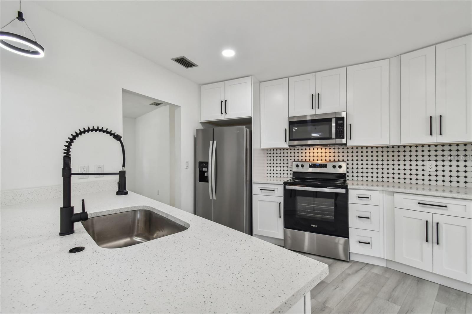 COUNTRY PLACE WEST UNIT III - Residential