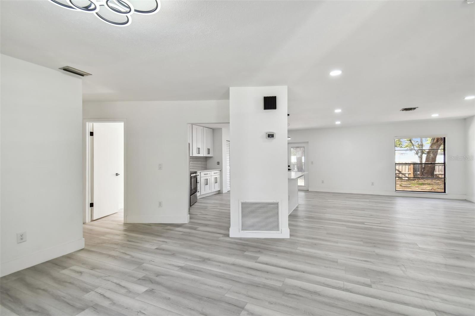 COUNTRY PLACE WEST UNIT III - Residential