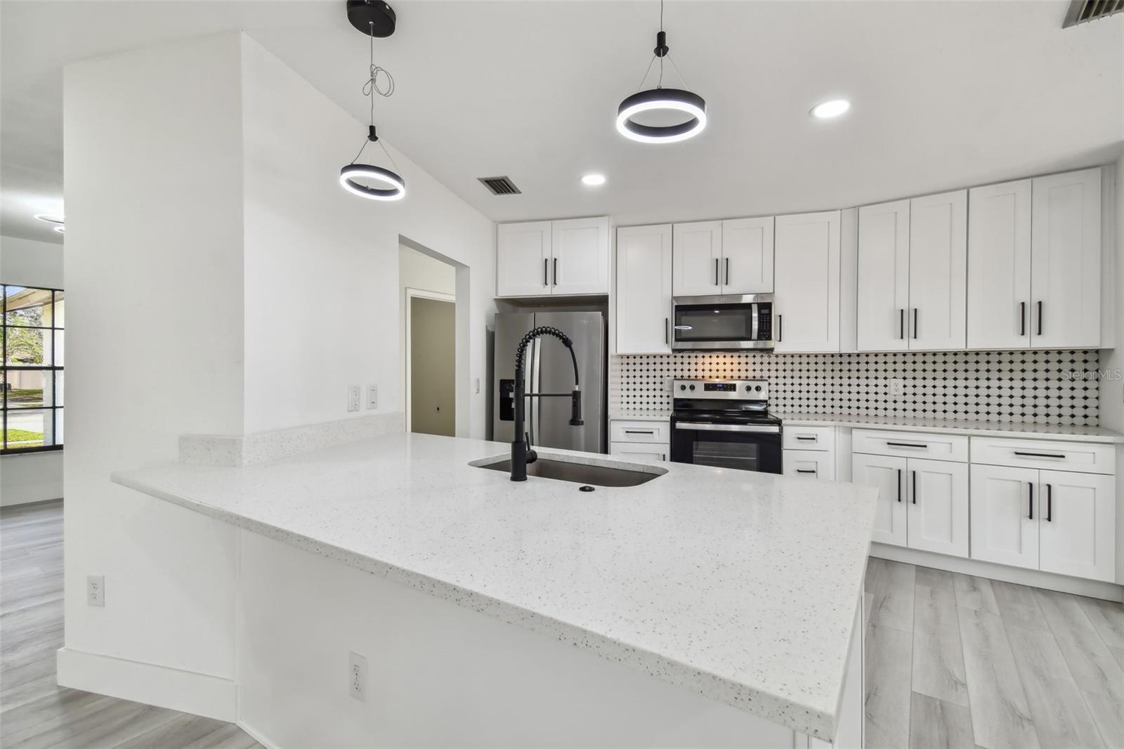 COUNTRY PLACE WEST UNIT III - Residential