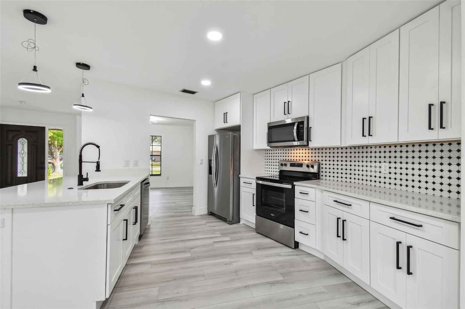 COUNTRY PLACE WEST UNIT III - Residential