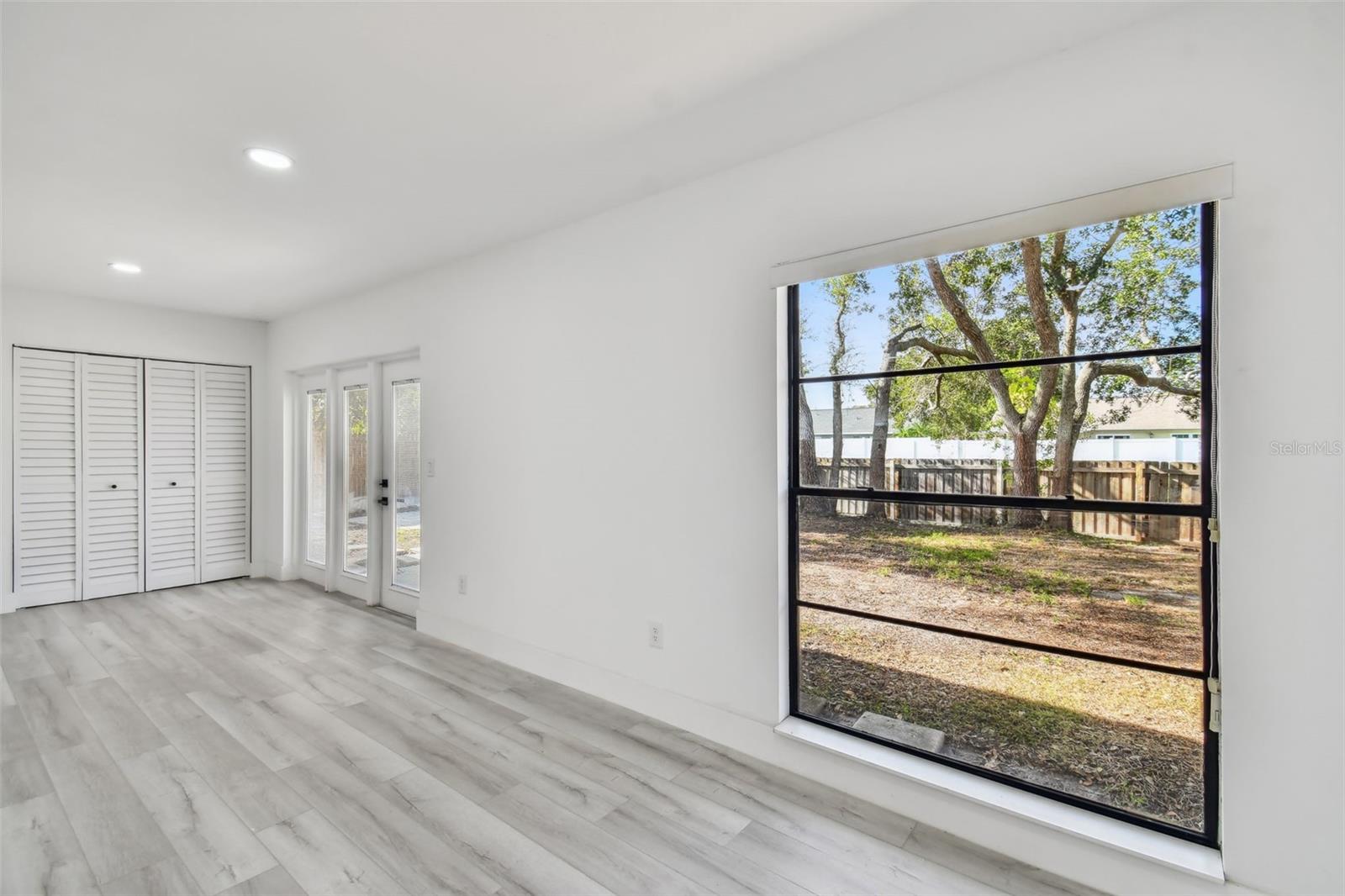 COUNTRY PLACE WEST UNIT III - Residential