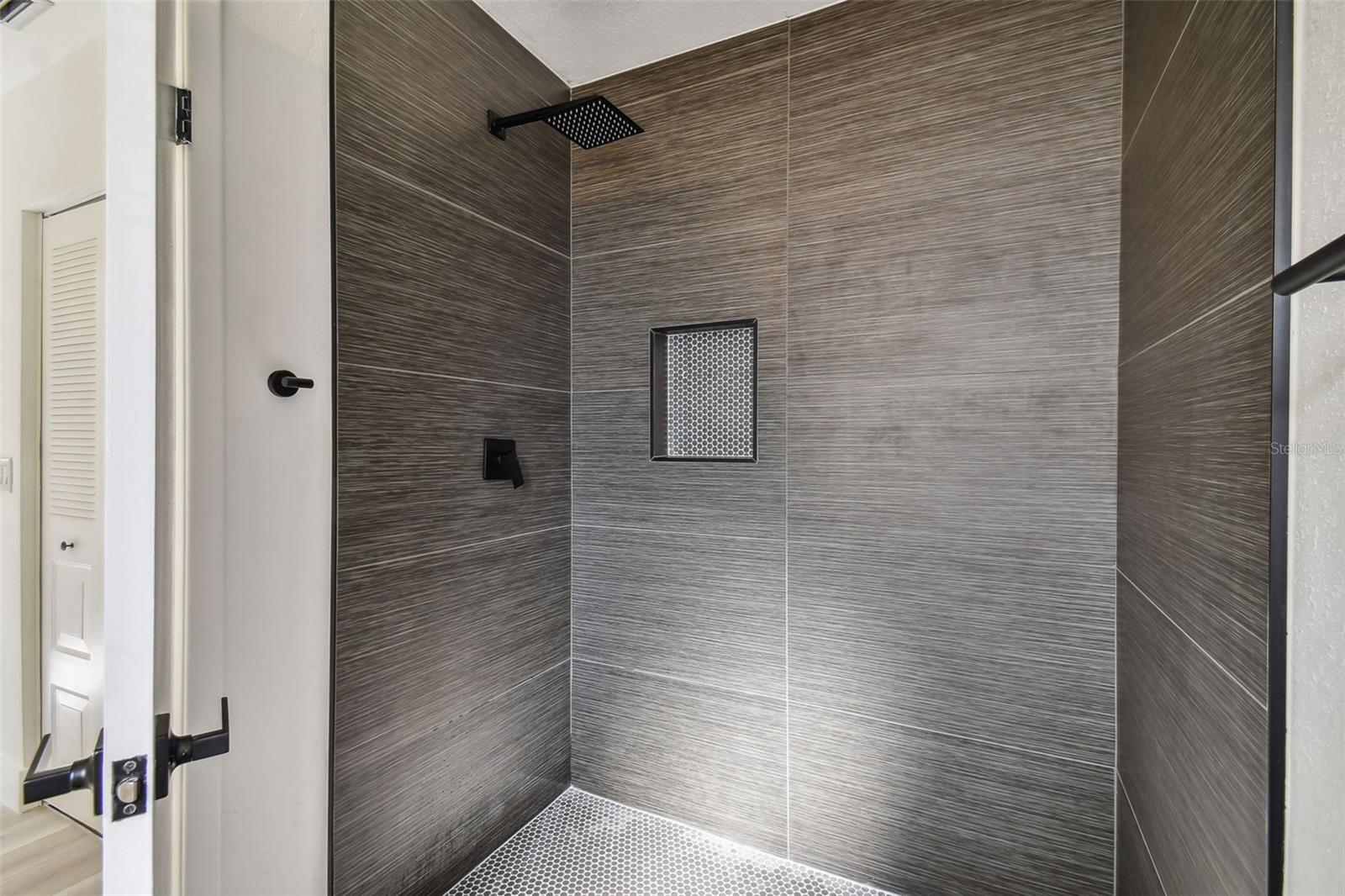 COUNTRY PLACE WEST UNIT III - Residential