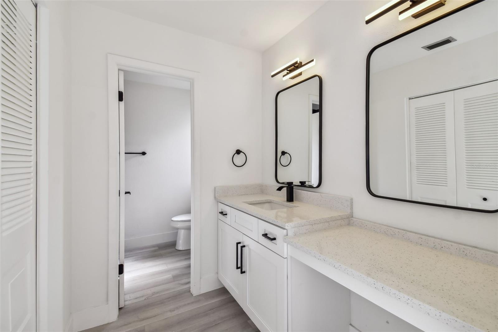 COUNTRY PLACE WEST UNIT III - Residential