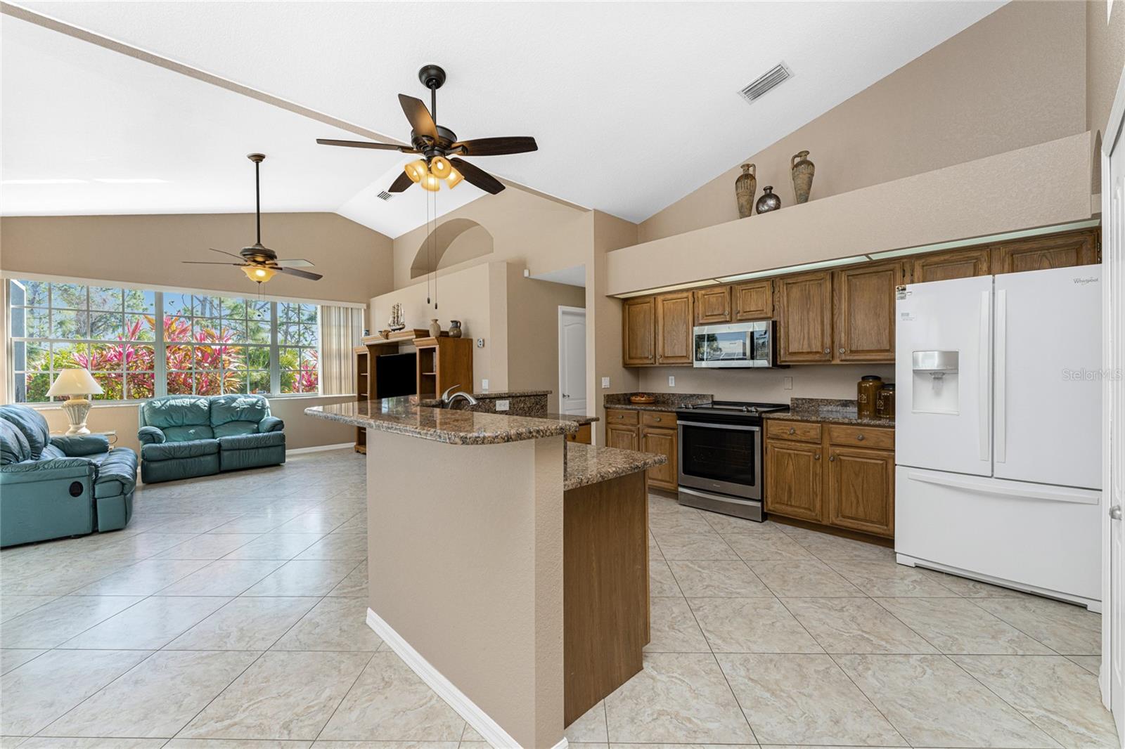 ROTONDA WEST BROADMOOR - Residential