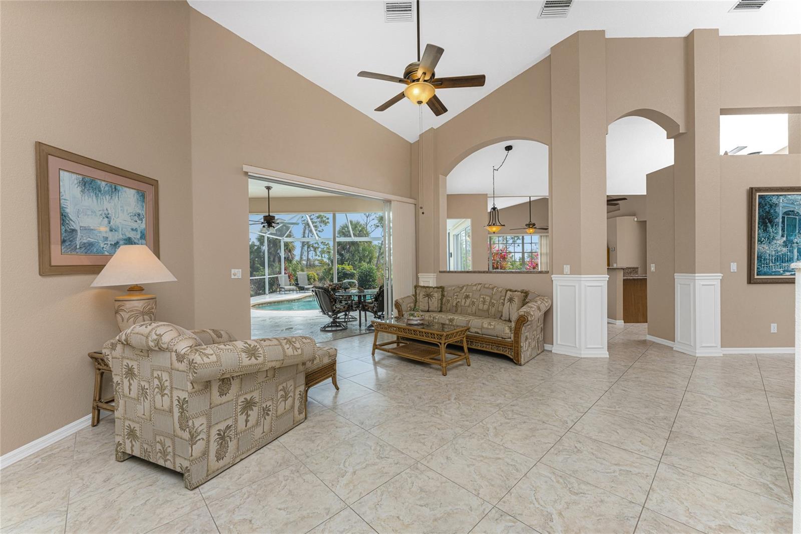 ROTONDA WEST BROADMOOR - Residential