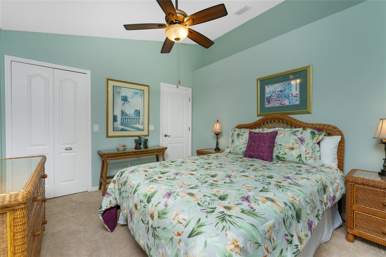 ROTONDA WEST BROADMOOR - Residential