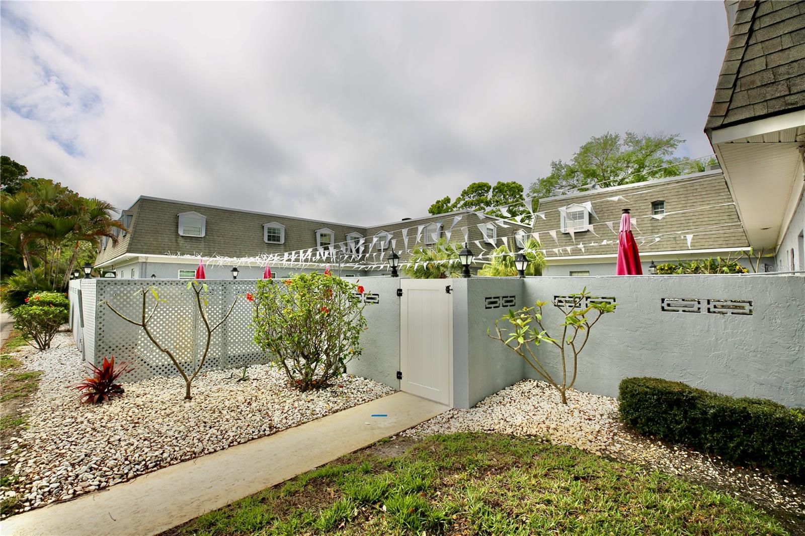 BELLEAIR FOREST GARDEN CONDO - Residential