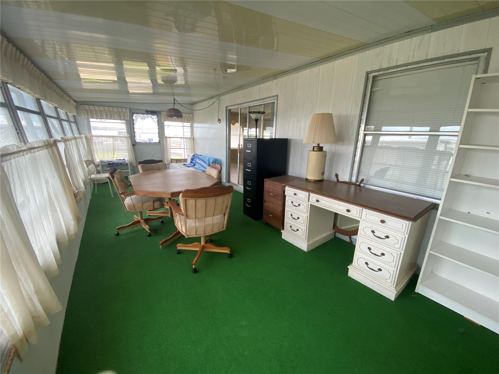 LAKE TARPON MOBILE HOME VILLAGE - Residential Lease