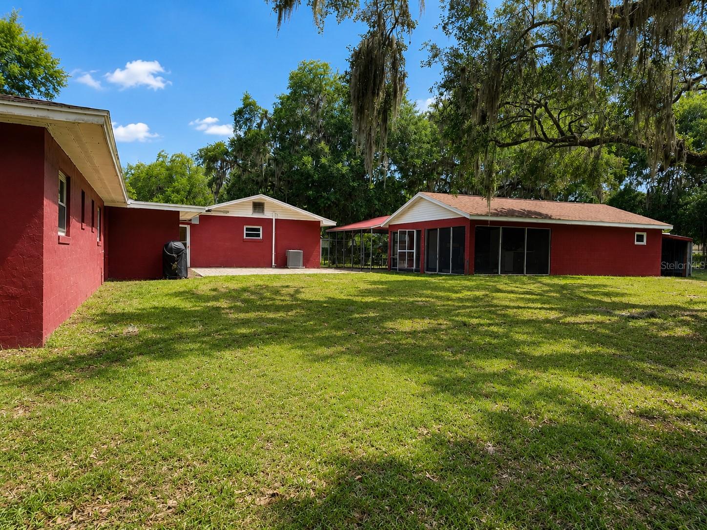 ACREAGE & UNREC - Residential