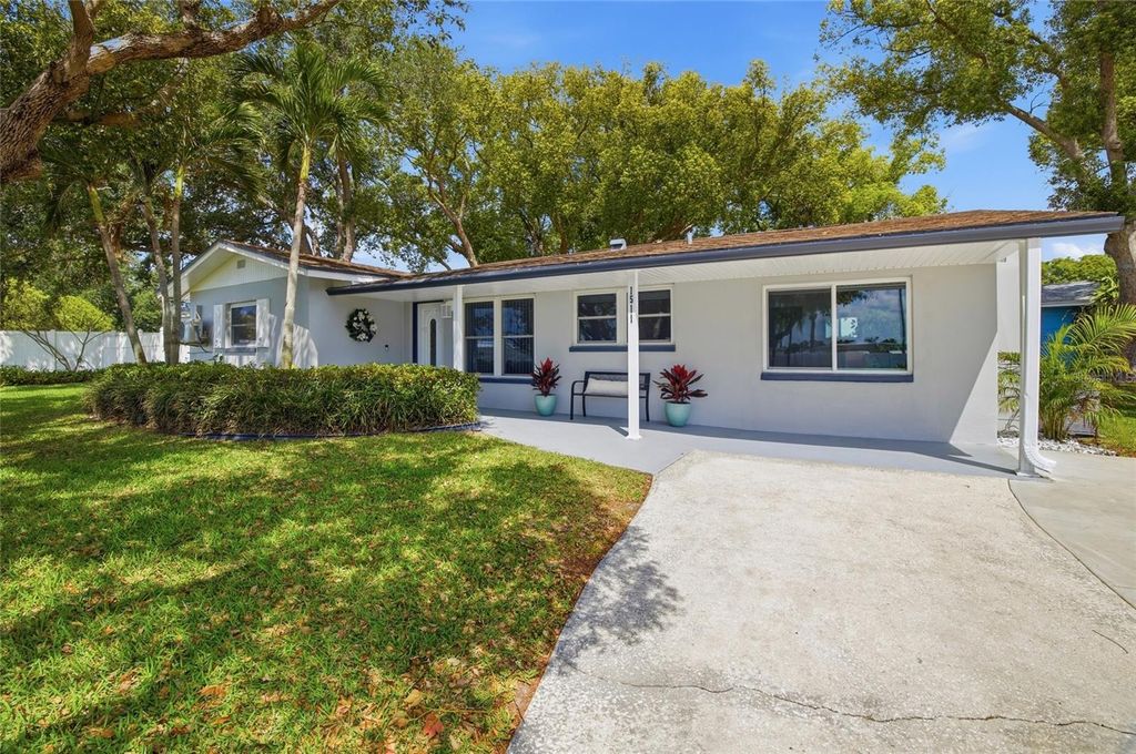 Photo of 1511 4th Street SW, Largo, FL 33770 (MLS # TB8497899)