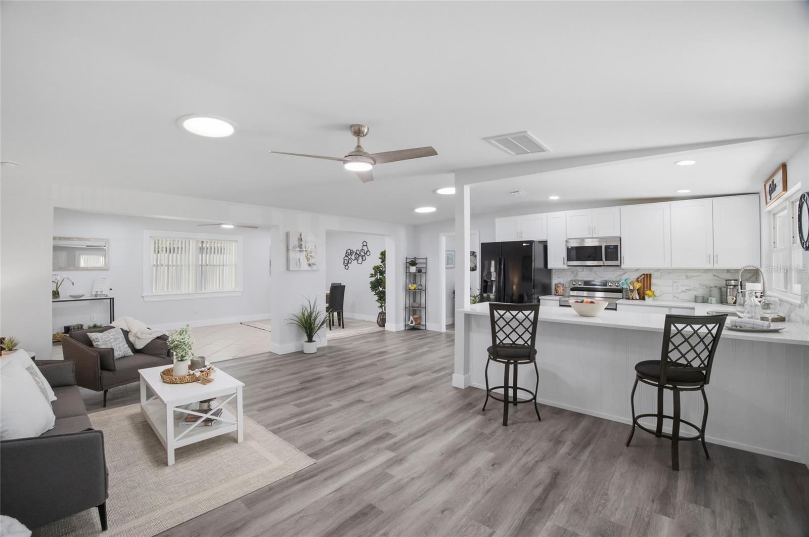 DOTSONS GROVE ESTATES 1ST ADD - Residential