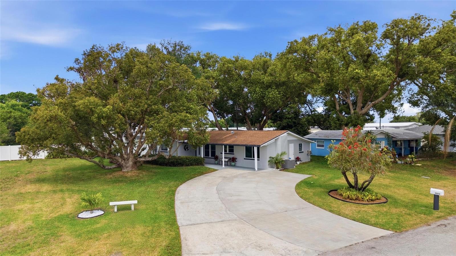 DOTSONS GROVE ESTATES 1ST ADD - Residential