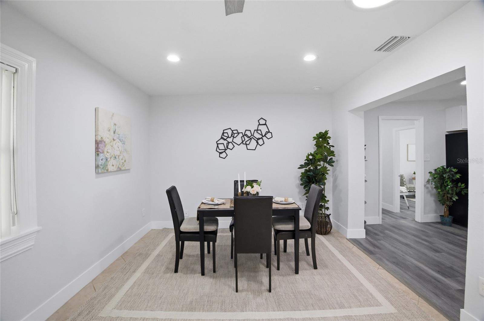 DOTSONS GROVE ESTATES 1ST ADD - Residential