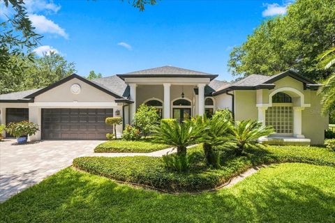 Photo of 418 Pine Bluff Drive, Lutz, FL 33549 (MLS # TB8522774)