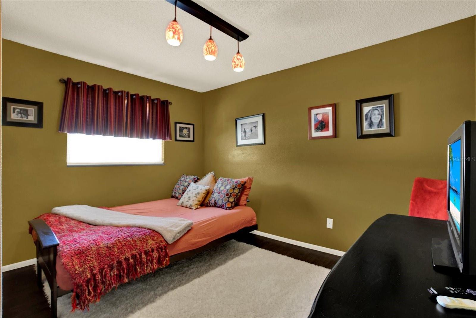 GULFVIEW WOODS - Residential