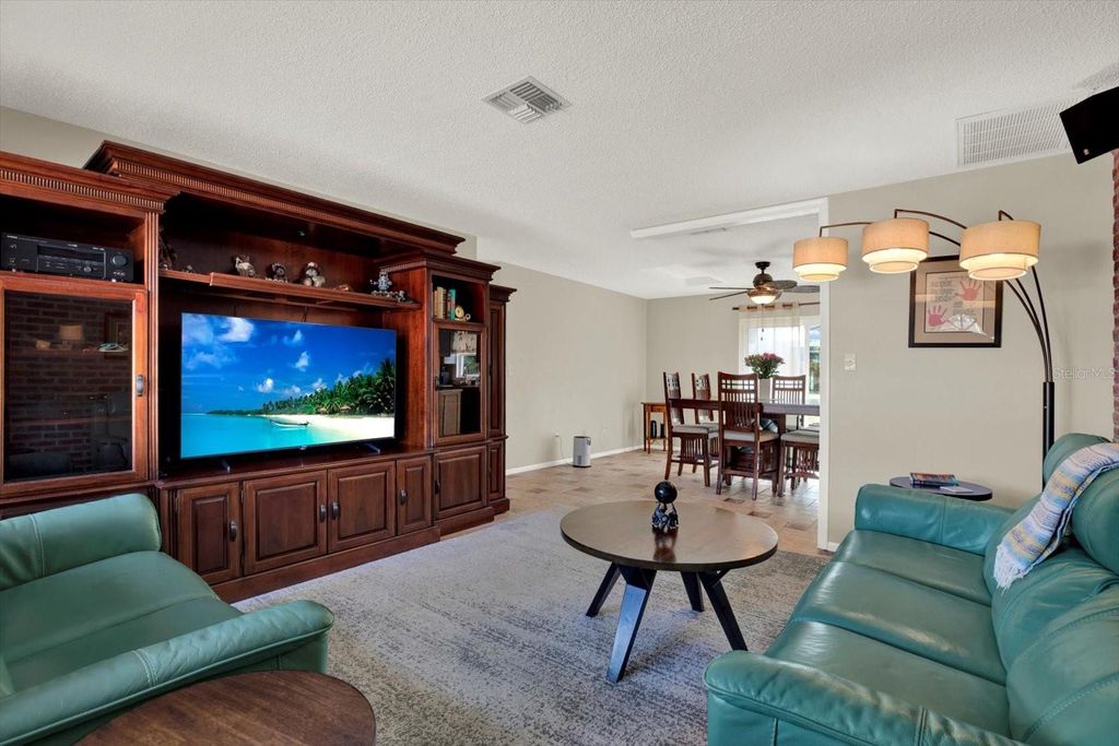 Photo of 1315 Gulfview Woods Lane, Tarpon Springs, FL 34689 (MLS # TB8479220)