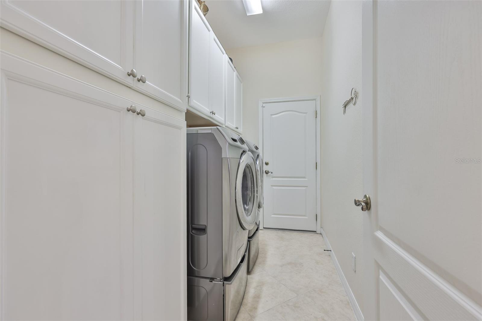 SUN CITY CENTER UNIT 270 - Residential