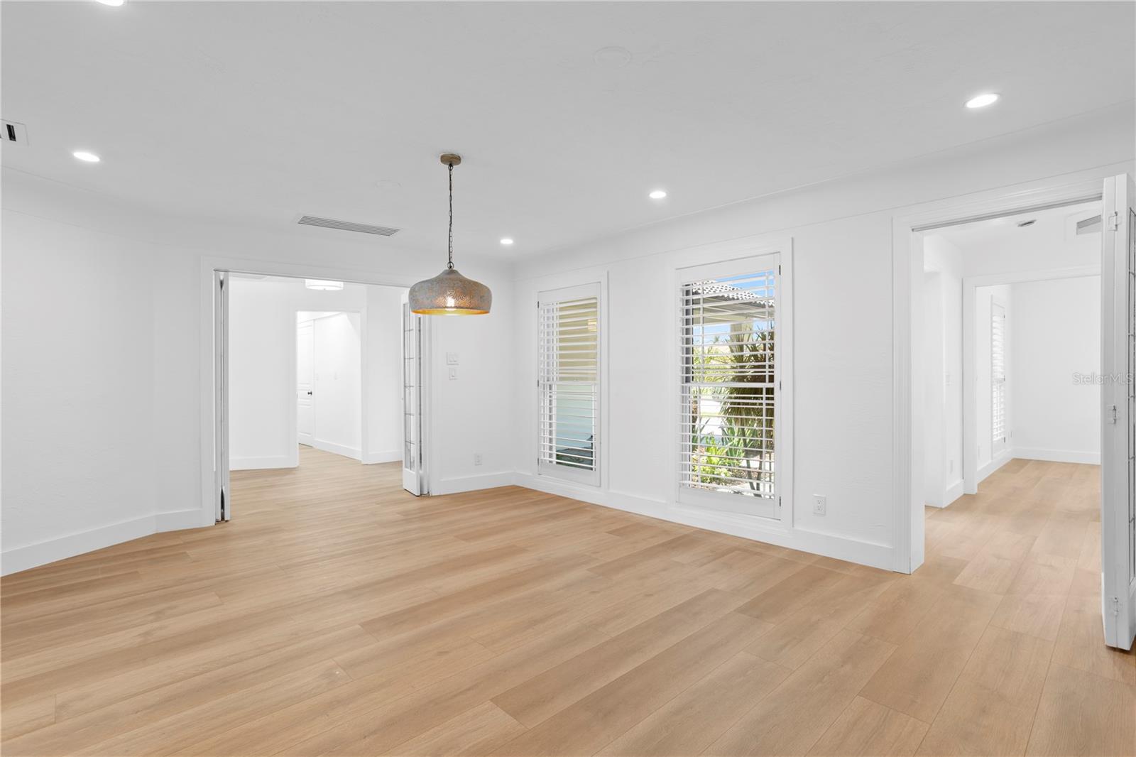 VENETIAN ISLES - Residential