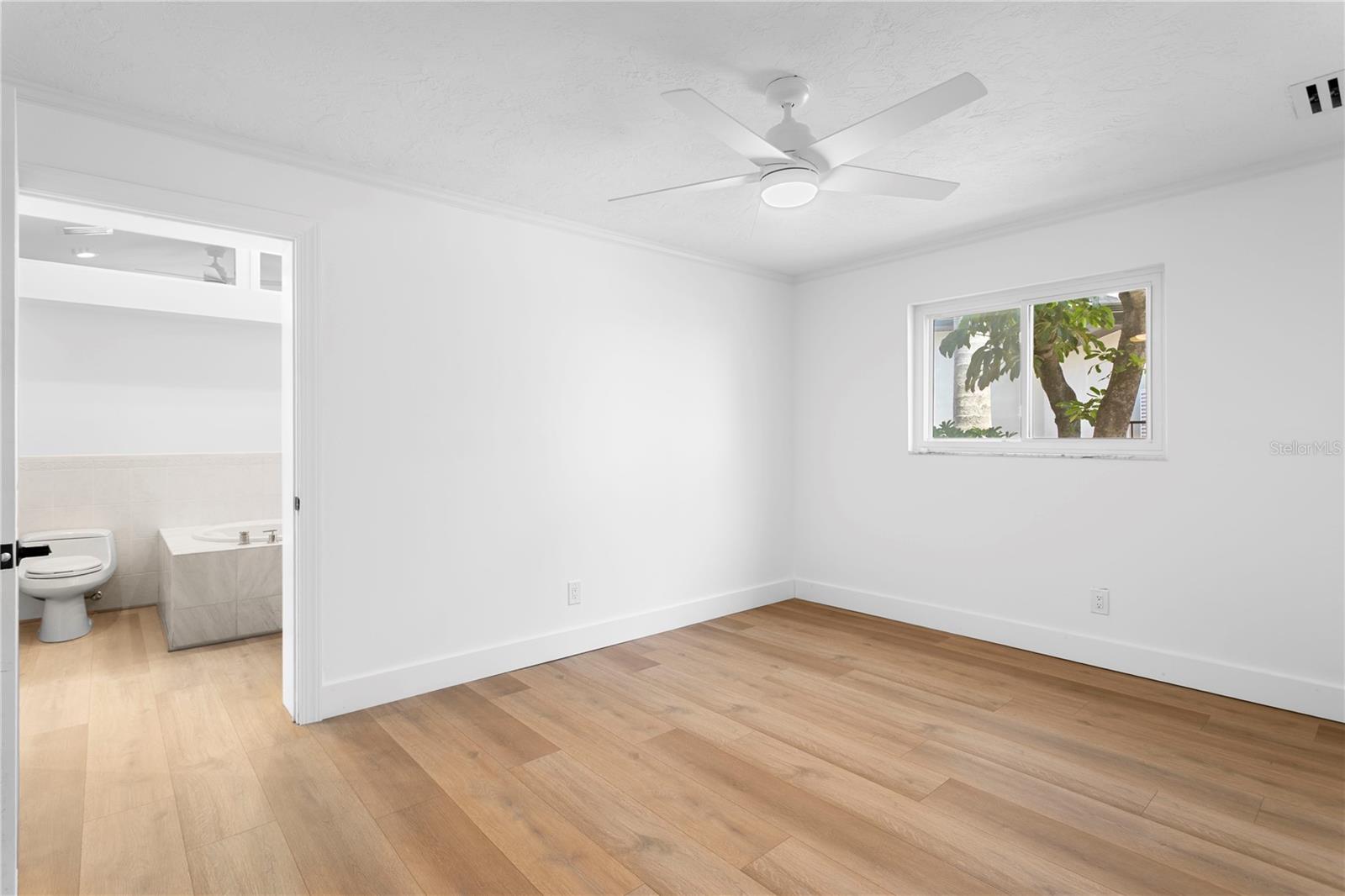 VENETIAN ISLES - Residential