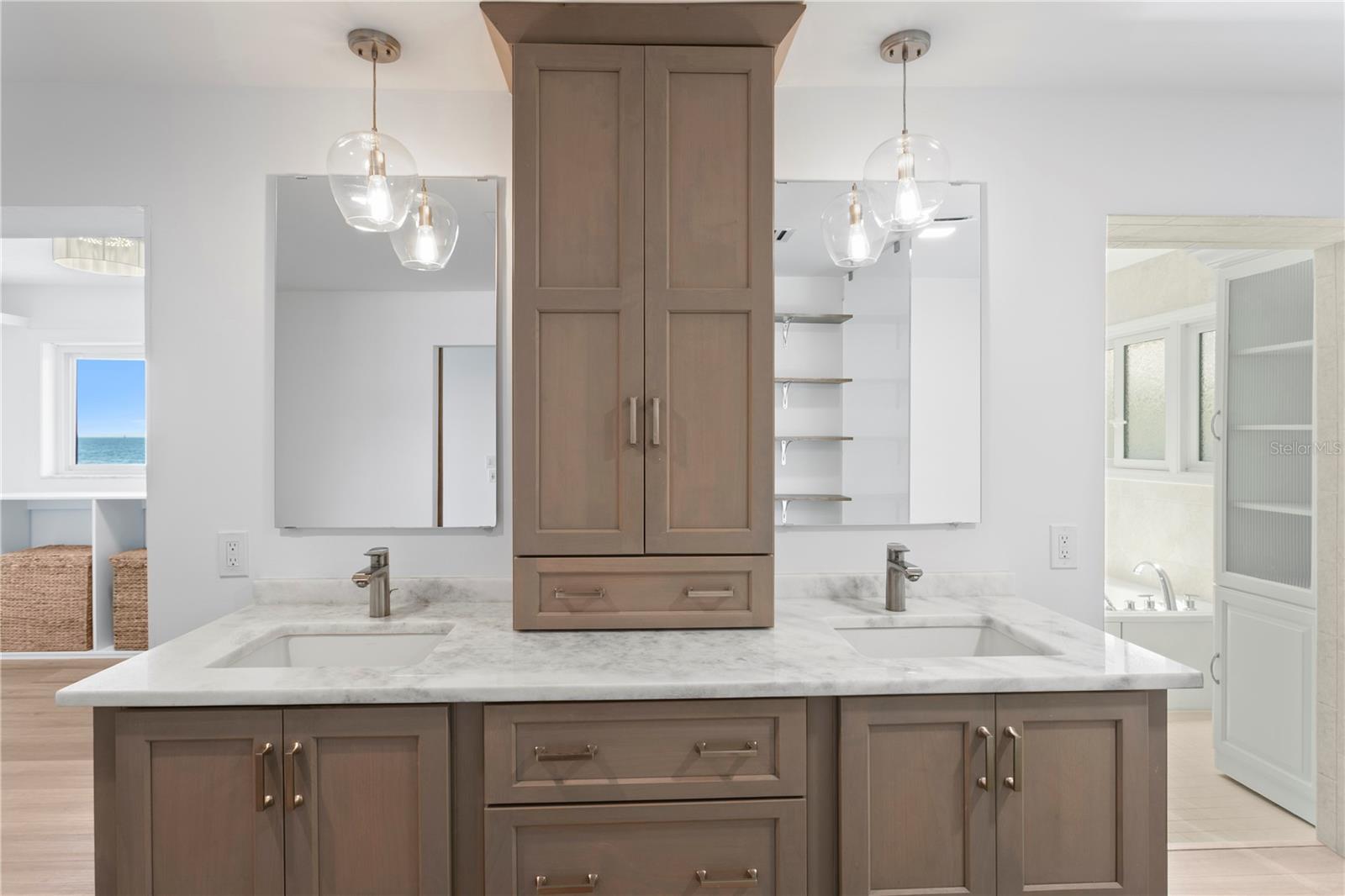 VENETIAN ISLES - Residential