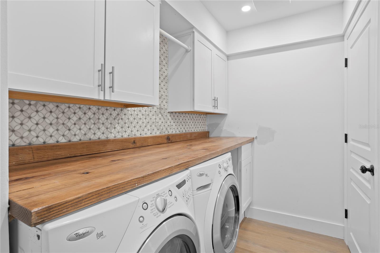 VENETIAN ISLES - Residential