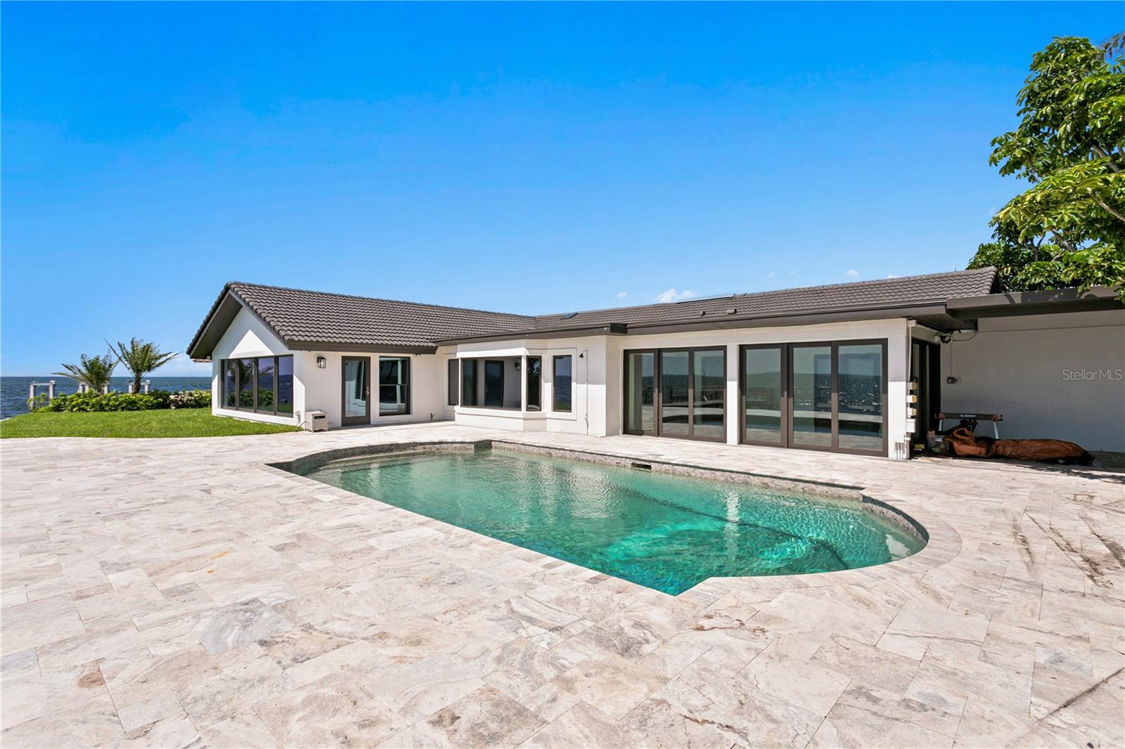 VENETIAN ISLES - Residential