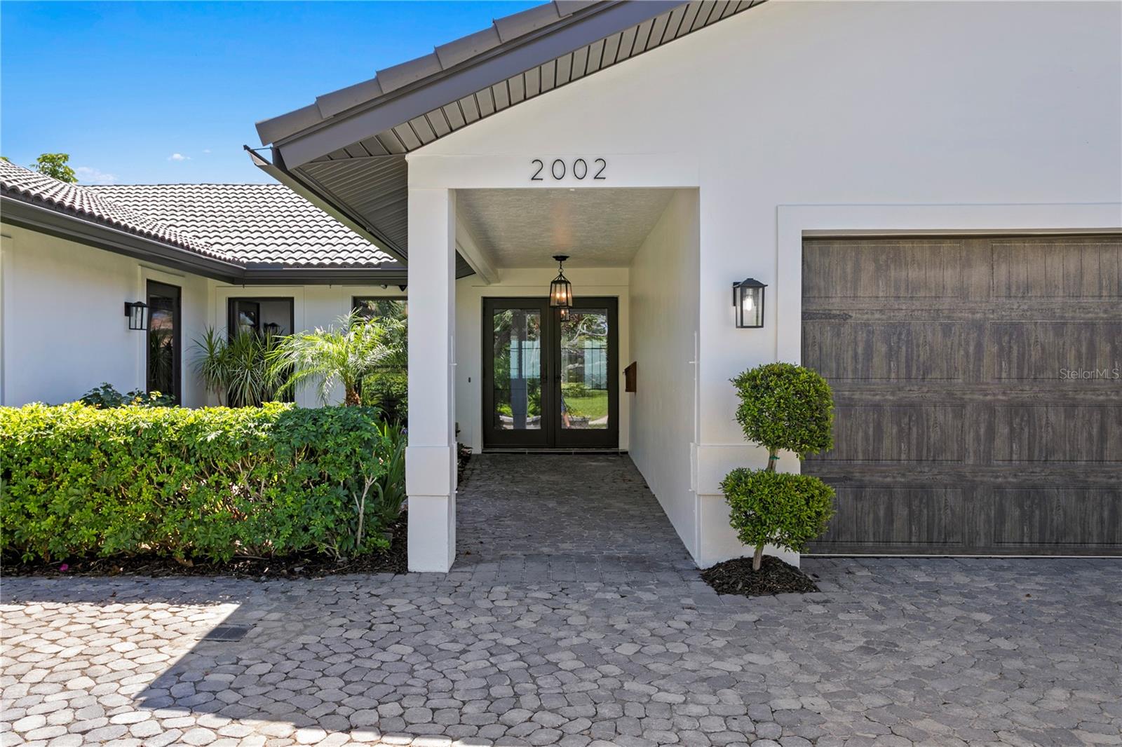 2002 CAROLINA CIRCLE NE