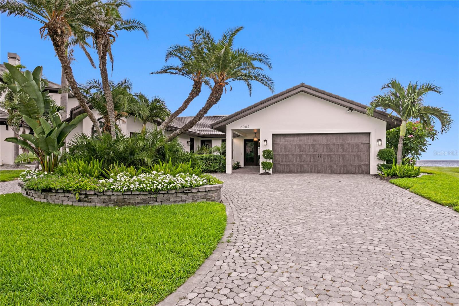 VENETIAN ISLES - Residential