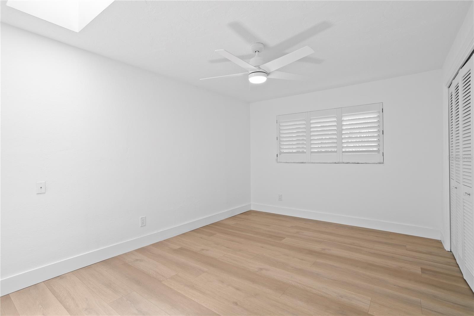 VENETIAN ISLES - Residential