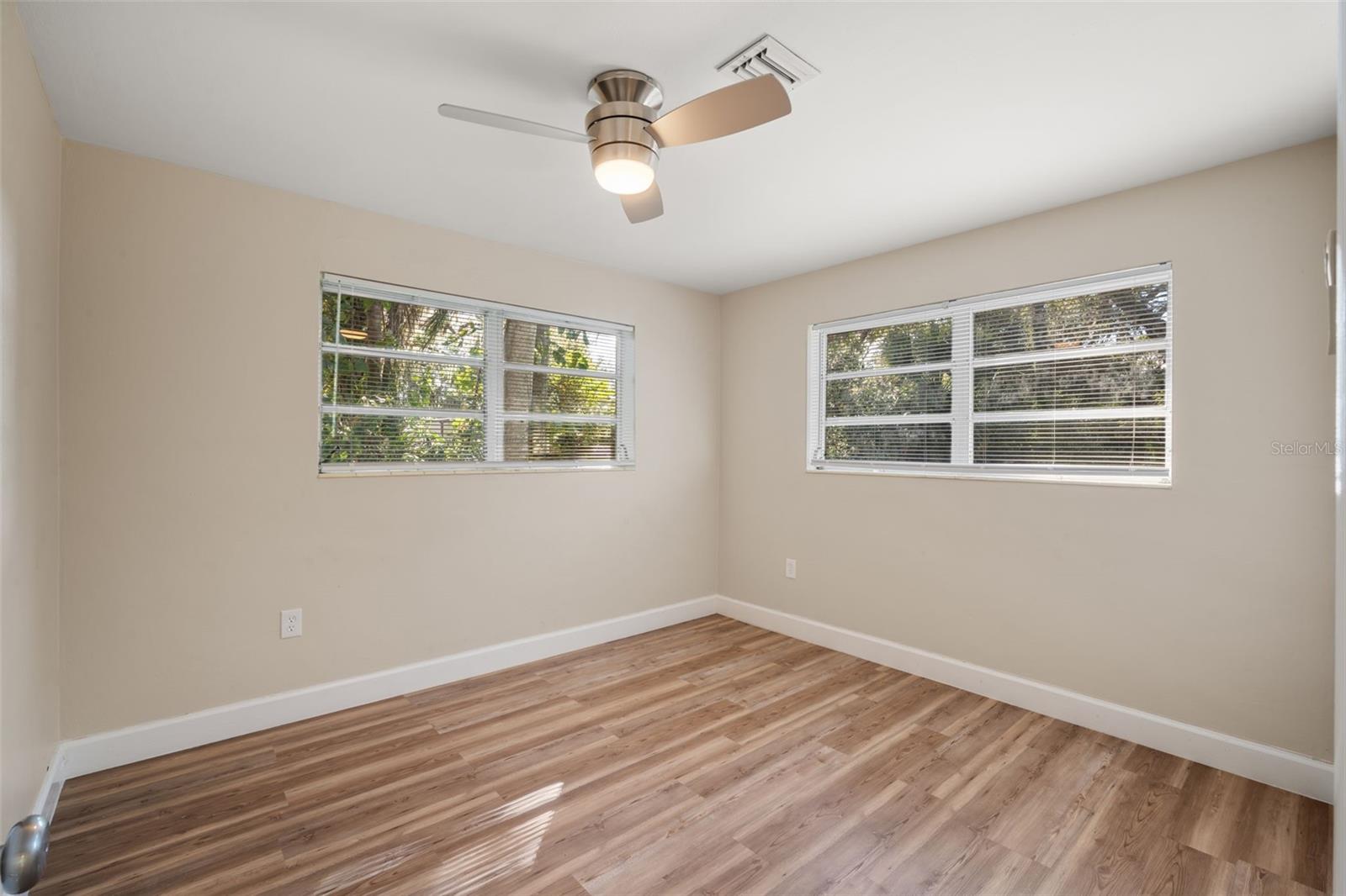 OAK RIDGE ESTATES - Residential