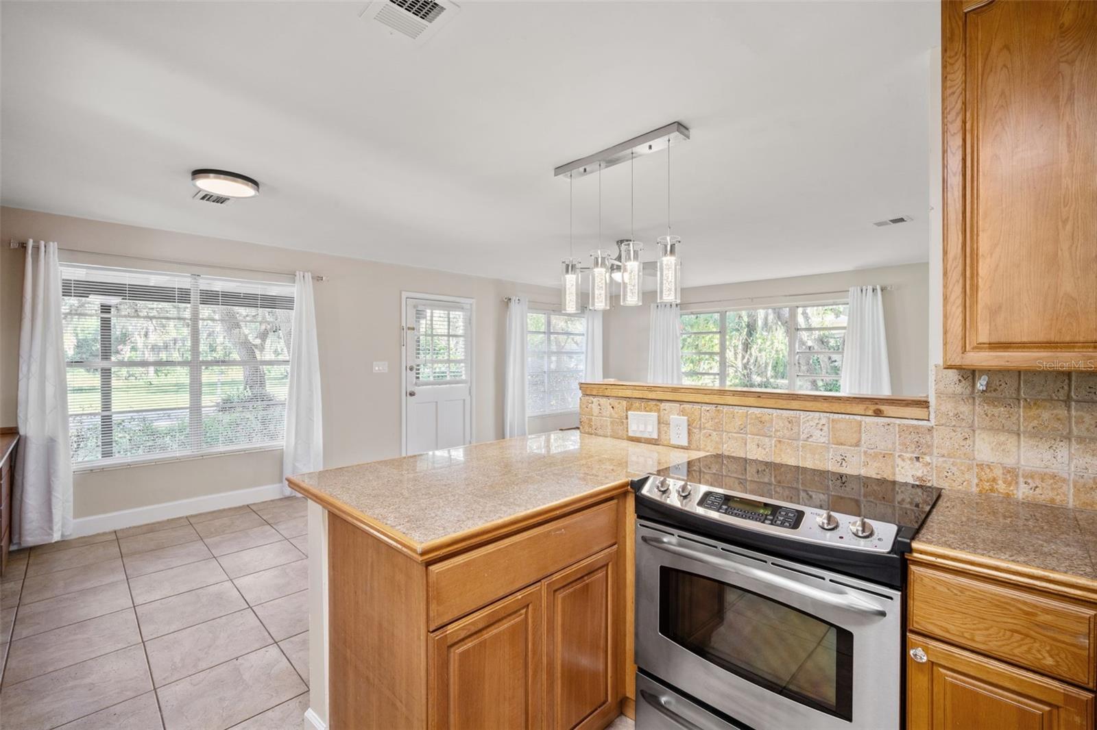 OAK RIDGE ESTATES - Residential