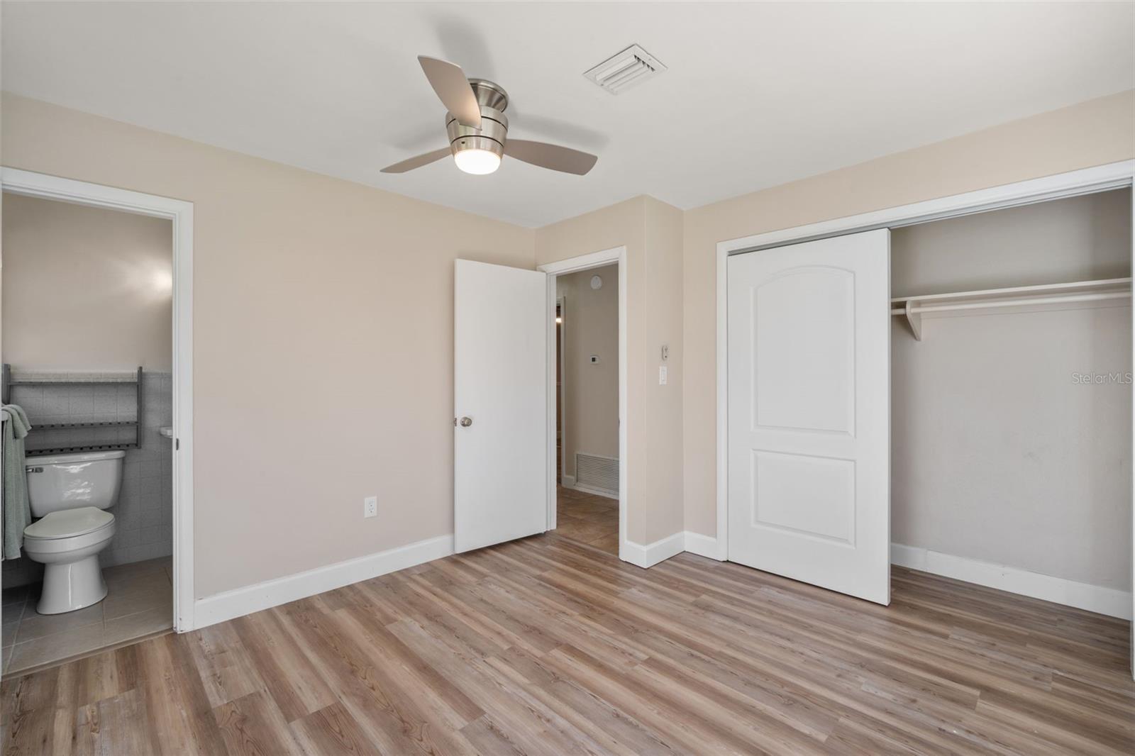 OAK RIDGE ESTATES - Residential